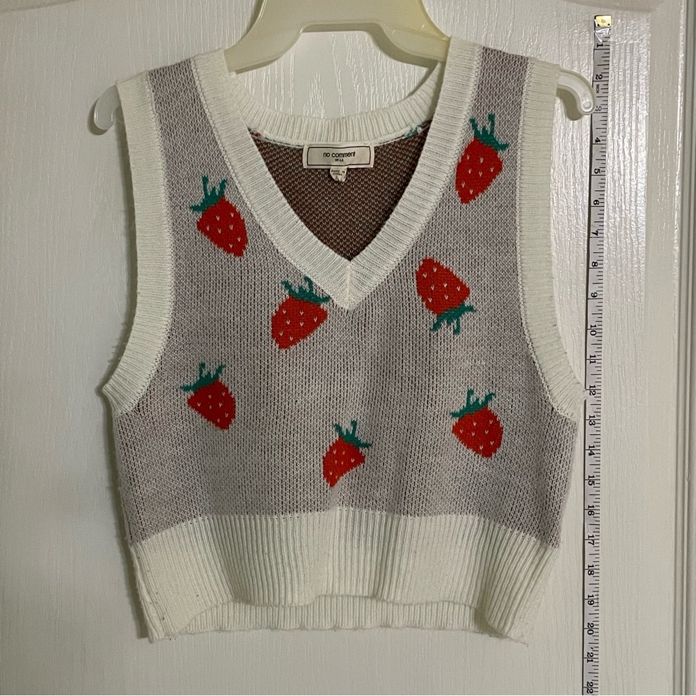 No Comment Strawberry Pattern Knit Vest